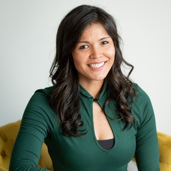 Avatar of Cynthia Holmquest