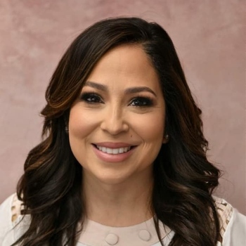 Avatar of Naomi Guzman Dugar