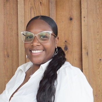 Avatar of Teneshia Webb