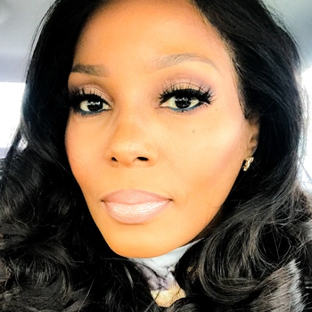 Avatar of Dr. Maxine Taylor
