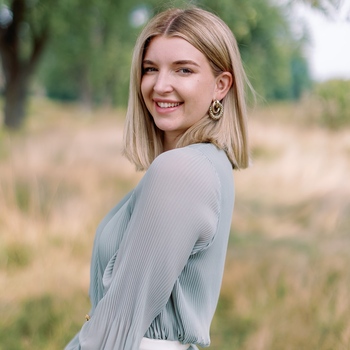 Avatar of Jaclyn Cole