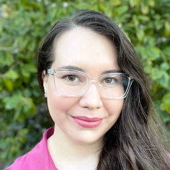 Avatar of Lauren Matern (she/her)