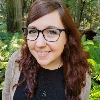 Avatar of Clare Maven