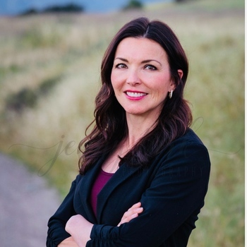 Avatar of Janie Hart