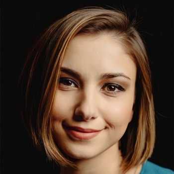Avatar of Leila Nelson
