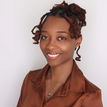 Avatar of Desireè Wright