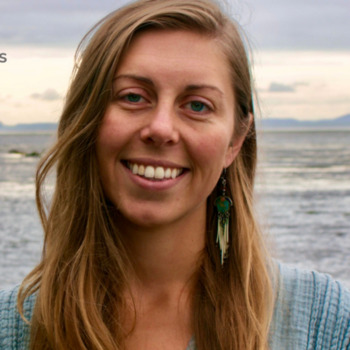 Avatar of Elizabeth Thomson