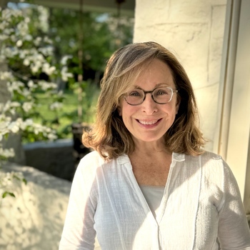 Avatar of Mary Singleton, MMFT, Marriage and Family Therapist under the prelicensure