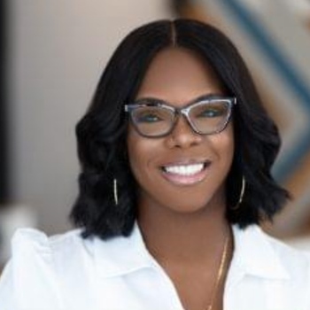 Avatar of Shaunesse Bell