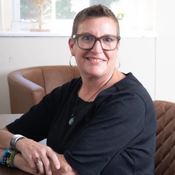 Avatar of Elizabeth Lauricella