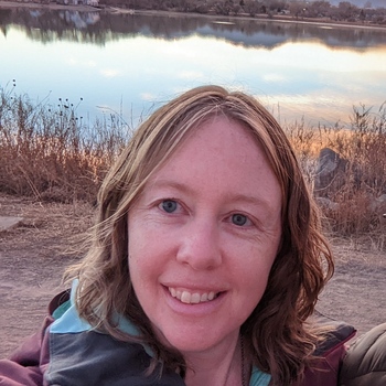 Avatar of Michele Starr Beach