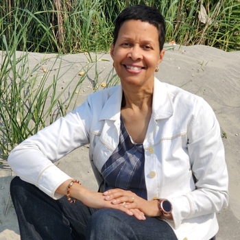 Avatar of Iris Heath