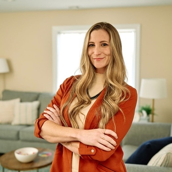 Avatar of Tia Stauffer