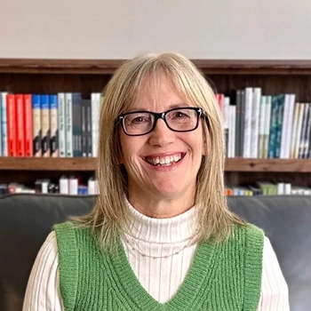 Avatar of Rhonda Moore