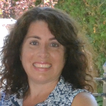 Avatar of Julie Notarianni