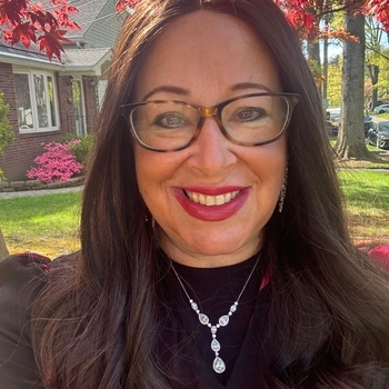 Avatar of Rebecca Fink