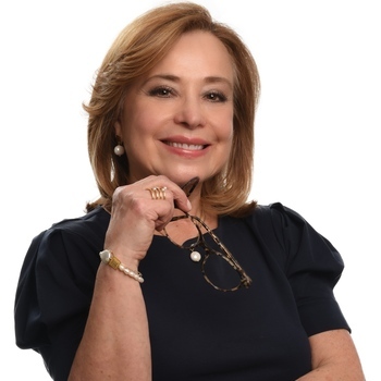 Avatar of Monica Estrada