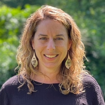 Avatar of Elizabeth Hampton