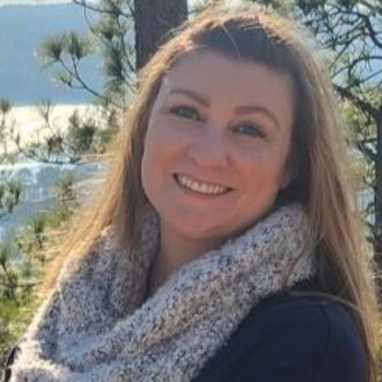 Avatar of Christina Ayers-Klose