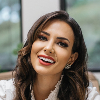 Avatar of Angela Claffey