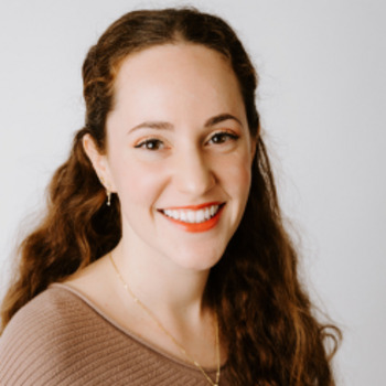 Avatar of Laura Binagia