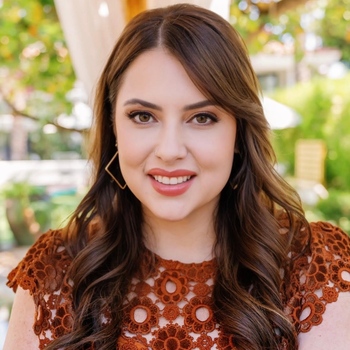 Avatar of Kristen Searcy