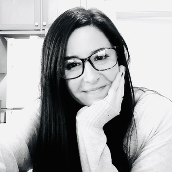 Avatar of Alexis Bunt