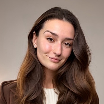 Avatar of Julia Ayriyan