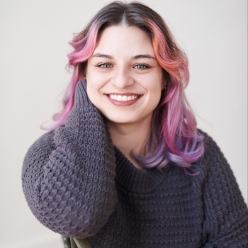 Avatar of Amanda Grey