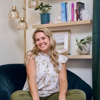 Avatar of Sarah Holliday