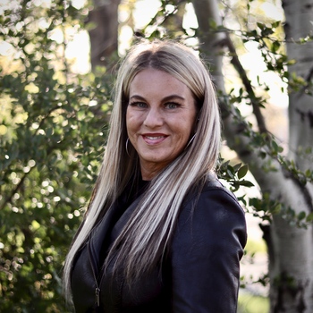 Avatar of Janna Bolingbroke