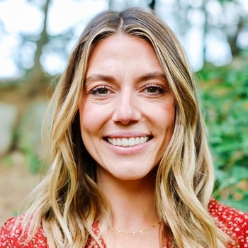 Avatar of Alexis Barnes