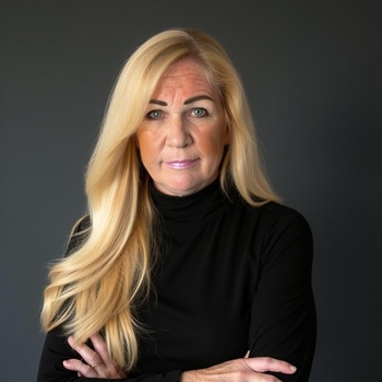 Avatar of Holly George
