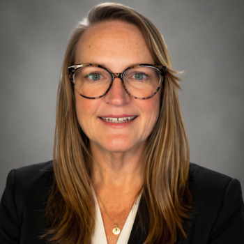 Avatar of Amanda Stewart-McKenzie