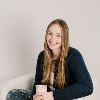 Avatar of Maeve Black