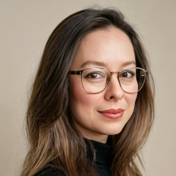 Avatar of Yoana Luna