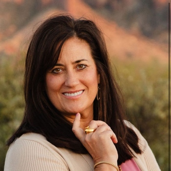 Avatar of Loreen Erickson Pearson