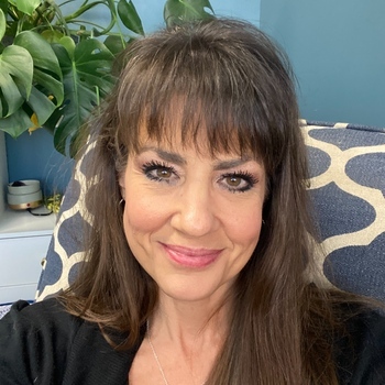 Avatar of Suzanne McRoberts
