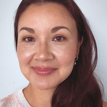 Avatar of Alina Aweau