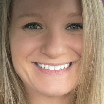 Avatar of Erin DeWolfe