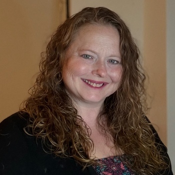 Avatar of Angela Viles-Shop