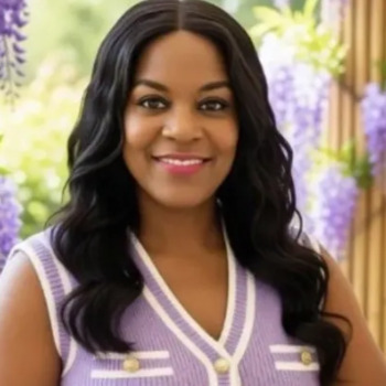 Avatar of Mona Ellis