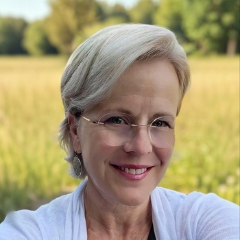 Avatar of Dana Bayley Thompson