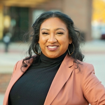 Avatar of Ria Dillard