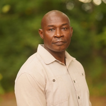 Avatar of Bruce Louis