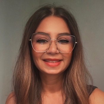 Avatar of Shirley Issakhan