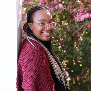 Avatar of Zesha MacLaren