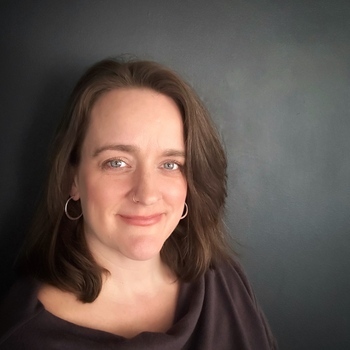 Avatar of Beth Tutt