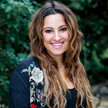 Avatar of Hannah Wood-Kraft LMFT-Associate, CST
