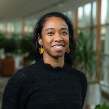 Avatar of Bernice Nisbett